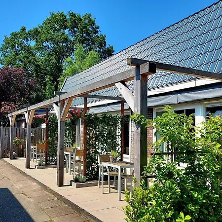 De Hoffstal Couette-café Sassenheim