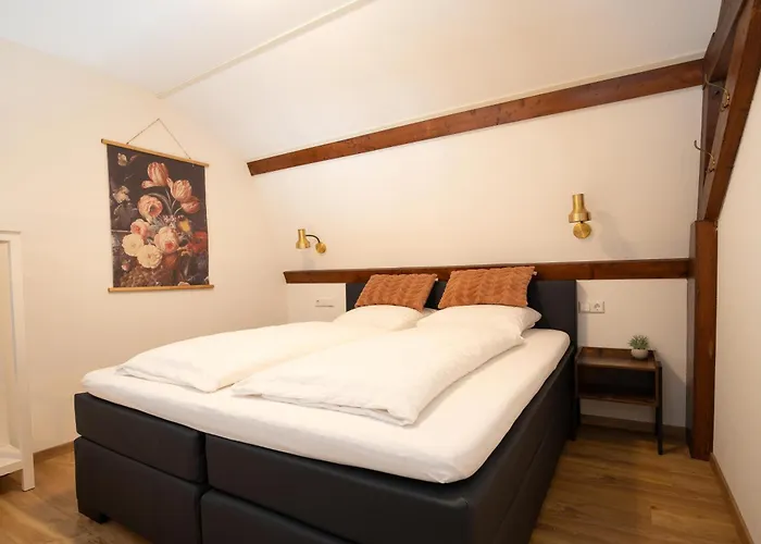 De Hoffstal Couette-café Sassenheim